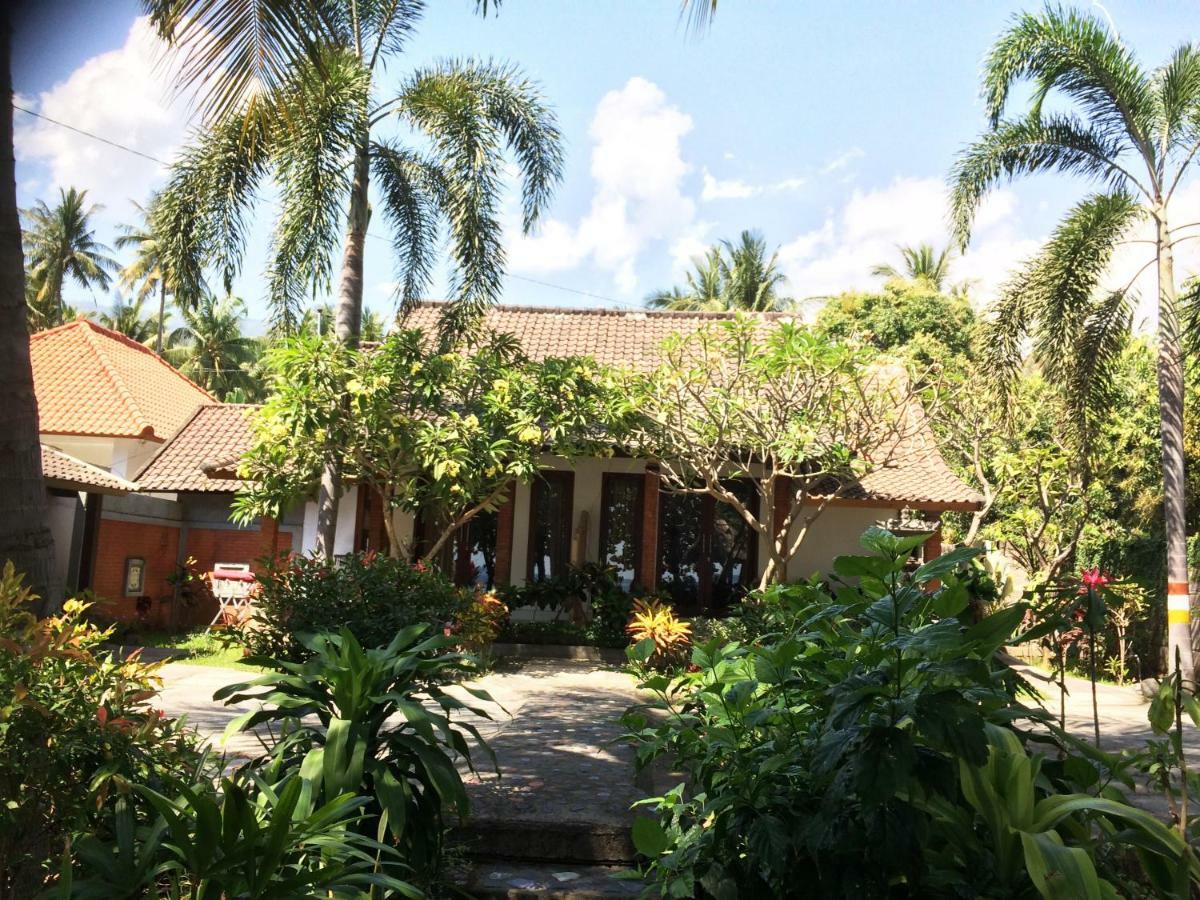 Bali Segara Lestari Oceanfront Villas Теджакула Екстериор снимка